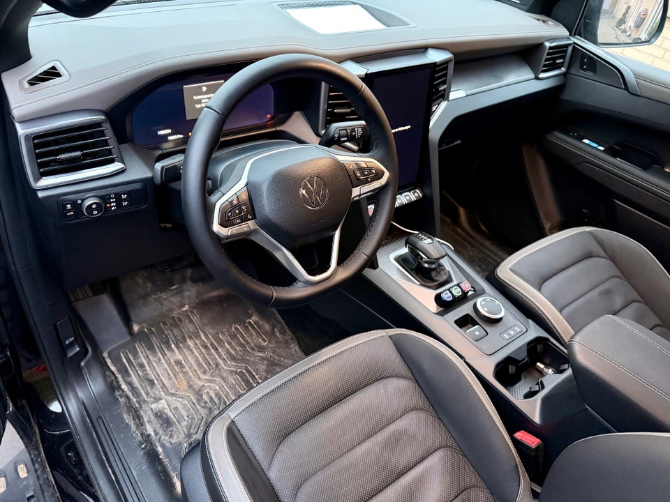 VW Amarok 3,0 TDi 240 Aventura aut. 4Motion 4d