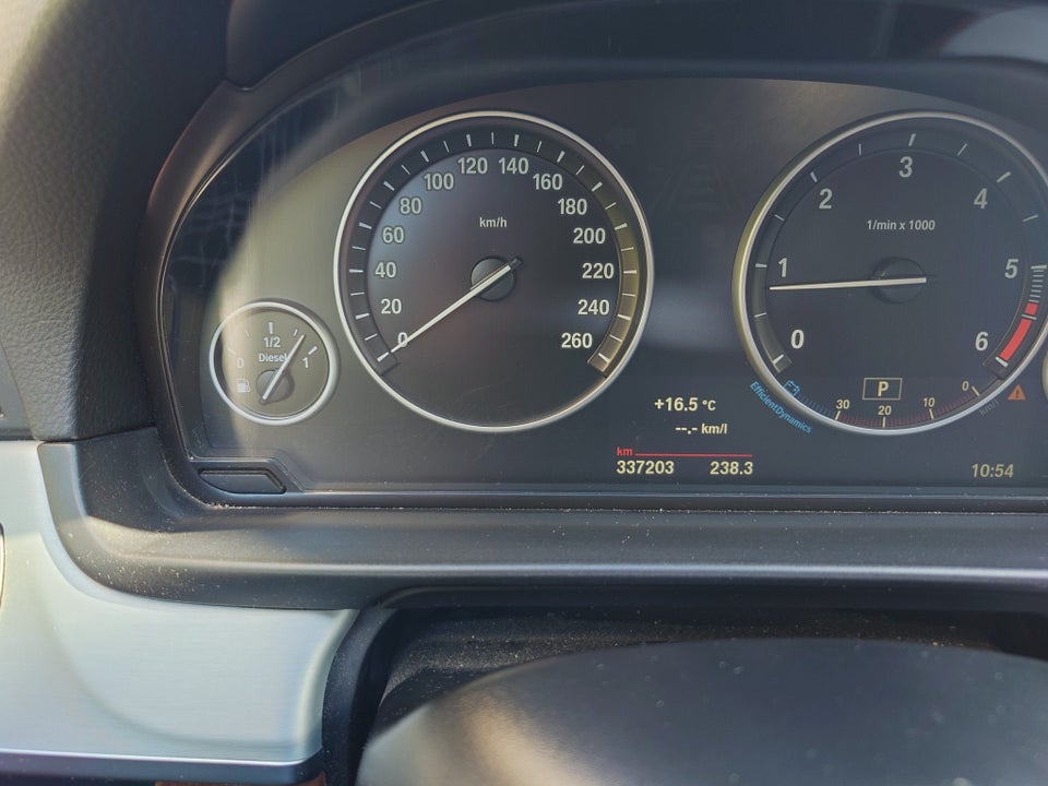 BMW 520d 2,0 Touring Luxury Line aut. 5d