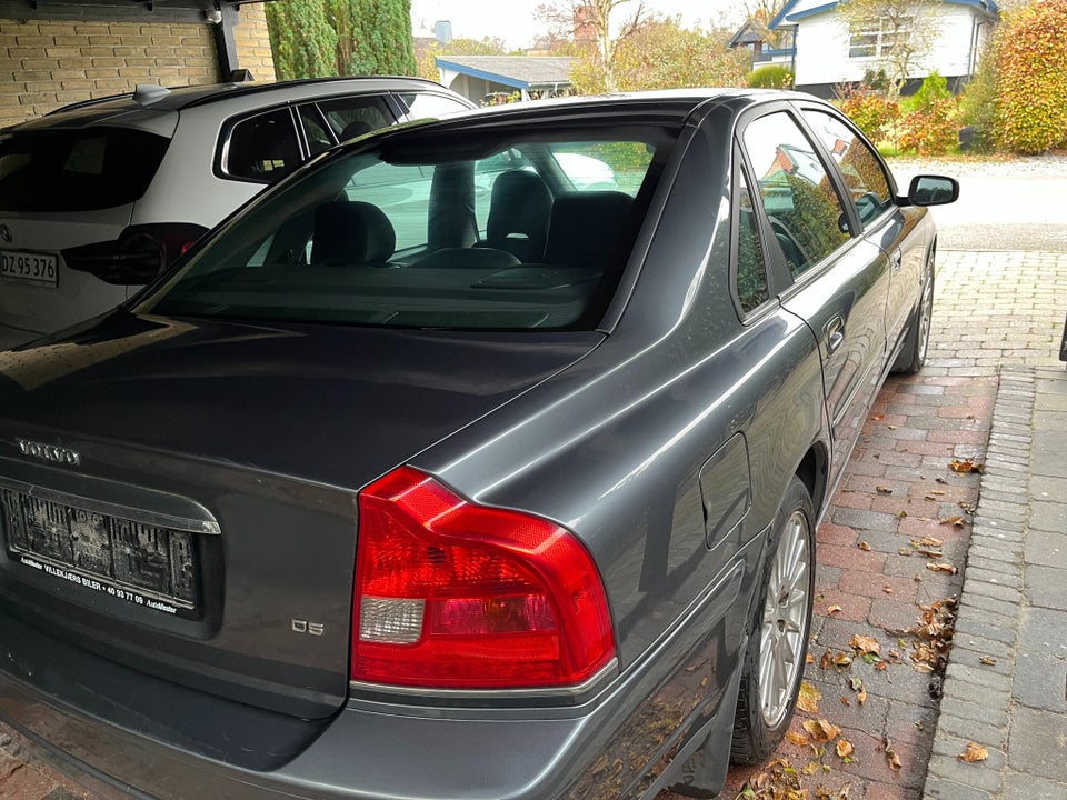 Volvo S80 2,4 D5 aut. 4d