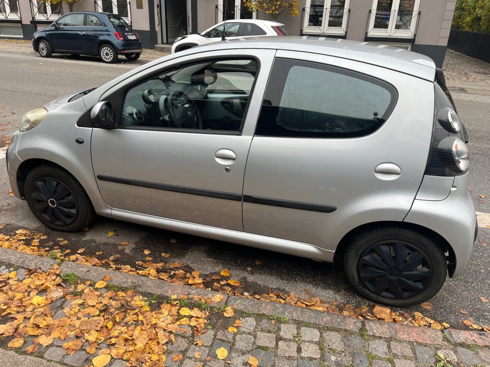 Citroën C1 1,0i Attraction 5d