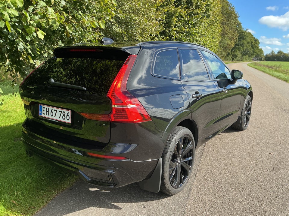 Volvo XC60 2,0 T6 ReCharge Black Edition aut. AWD 5d