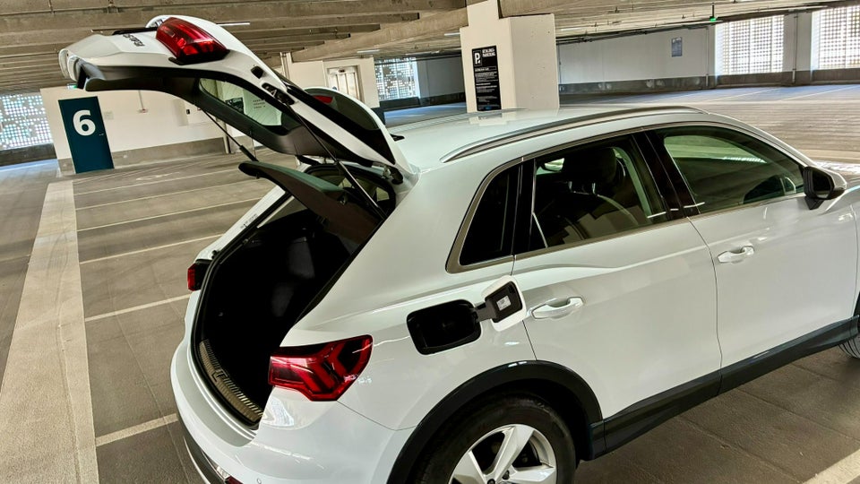 Audi Q3 35 TFSi Advanced Prestige 5d