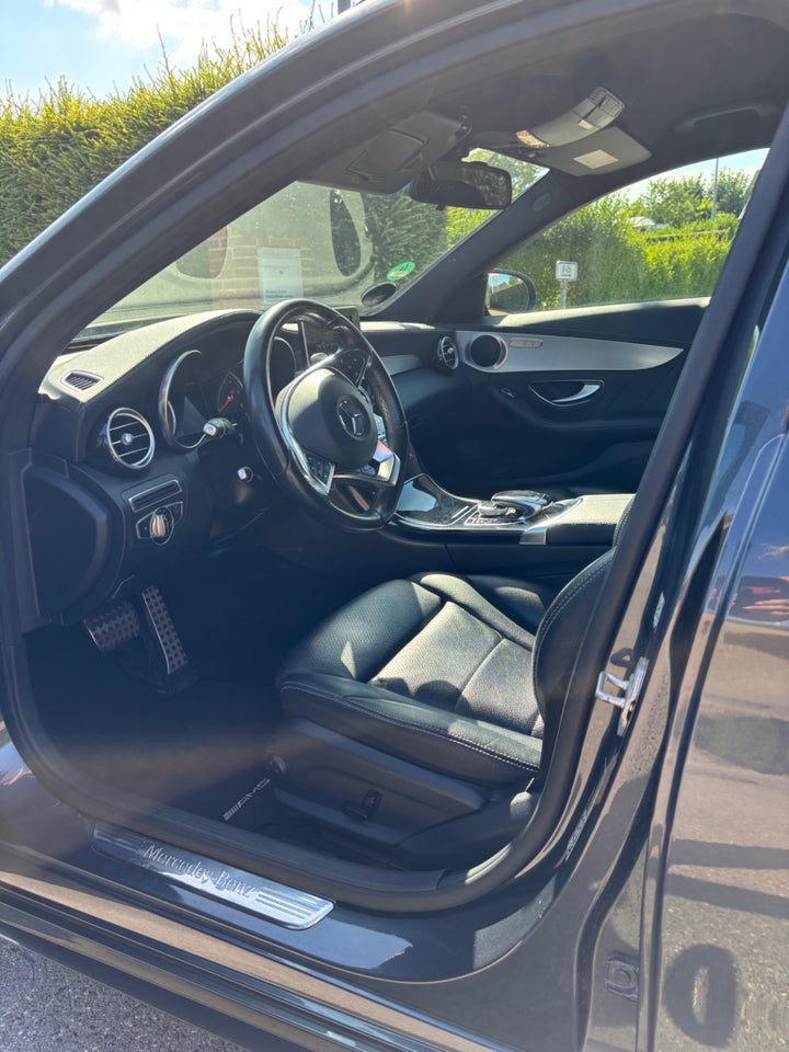 Mercedes C220 d 2,2 AMG Line stc. aut. 5d