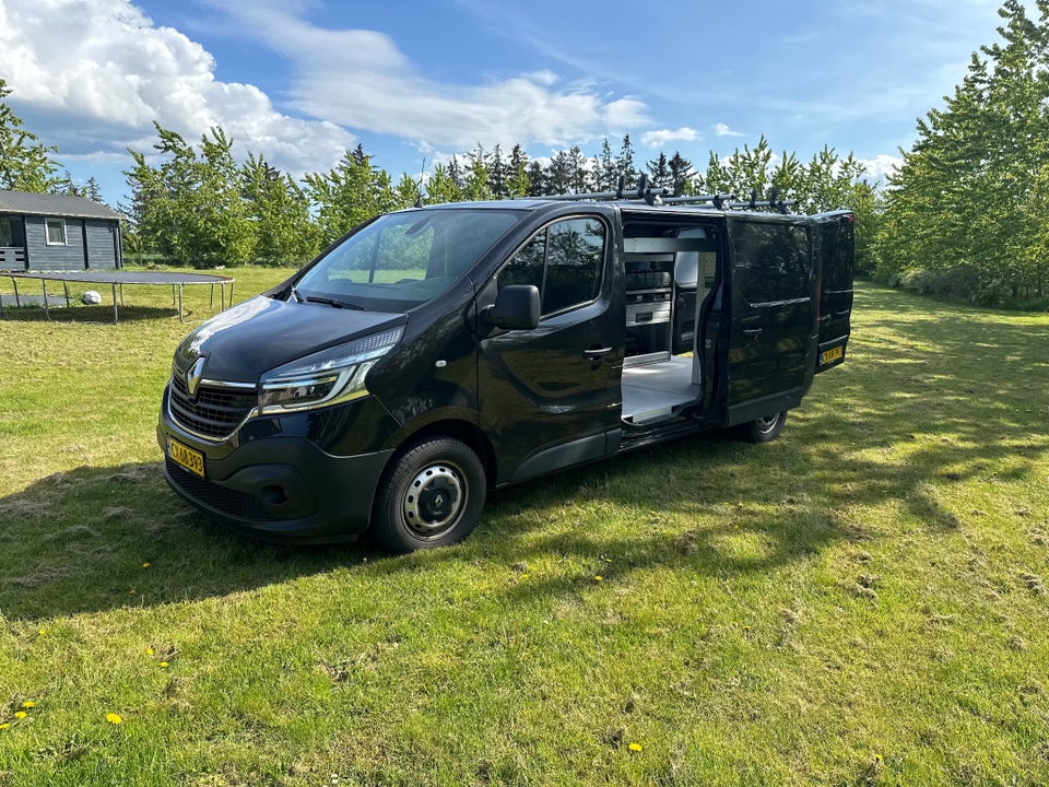 Renault Trafic T29 2,0 dCi 120 L2H1
