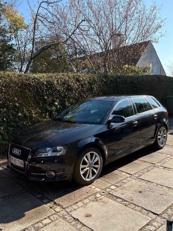 Audi A3 1,4 TFSi 122 Ambition Sportback 5d