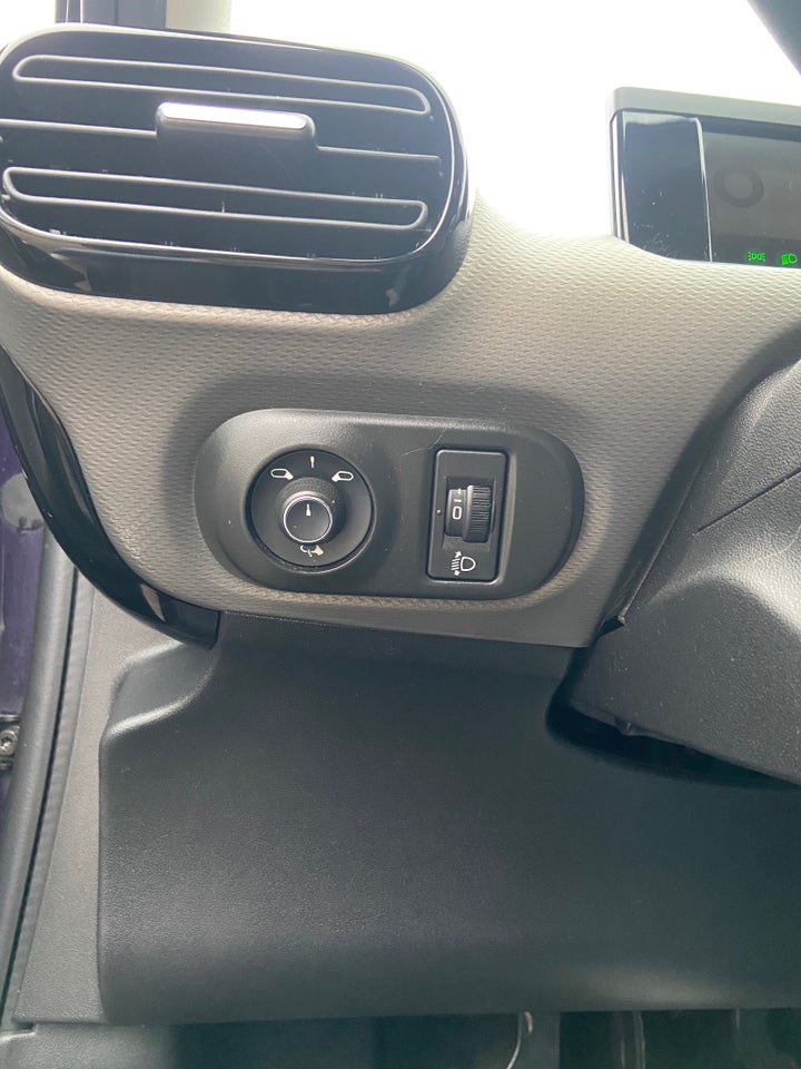 Citroën C4 Cactus 1,6 BlueHDi 100 SkyLine 5d