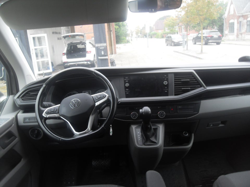 VW Transporter 2,0 TDi 199 Kassevogn DSG 4Motion kort