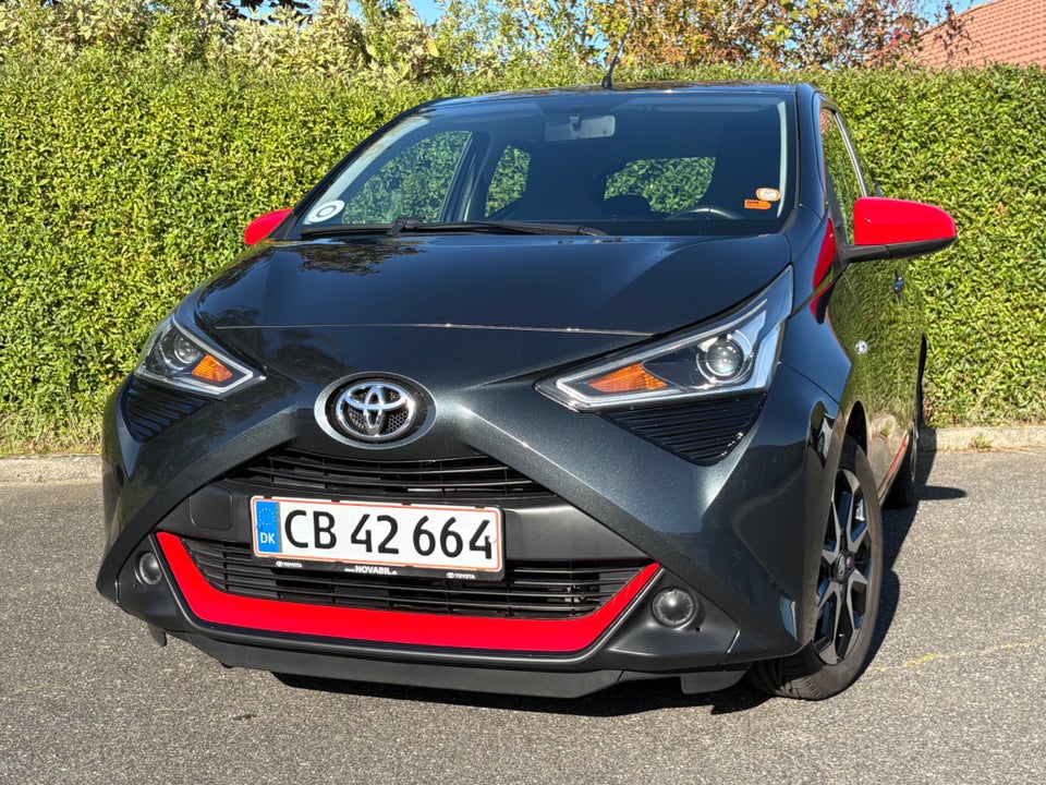 Toyota Aygo 1,0 VVT-i x-plore 5d