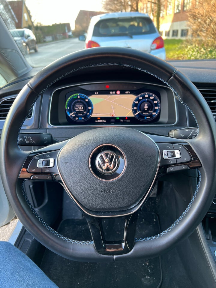 VW e-Golf VII 5d