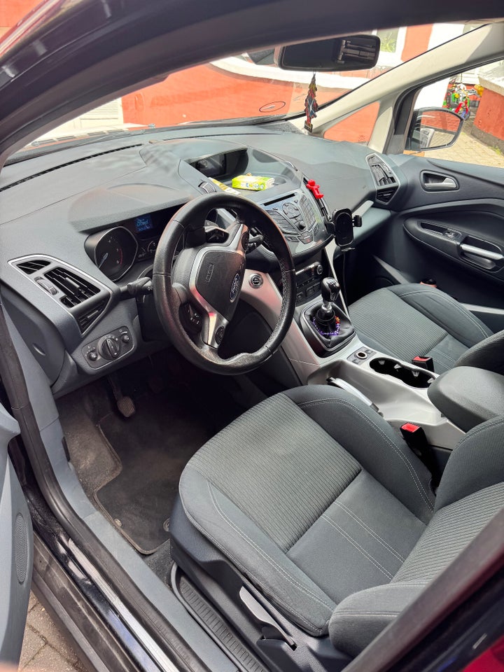 Ford C-MAX 1,6 TDCi 115 Titanium 5d