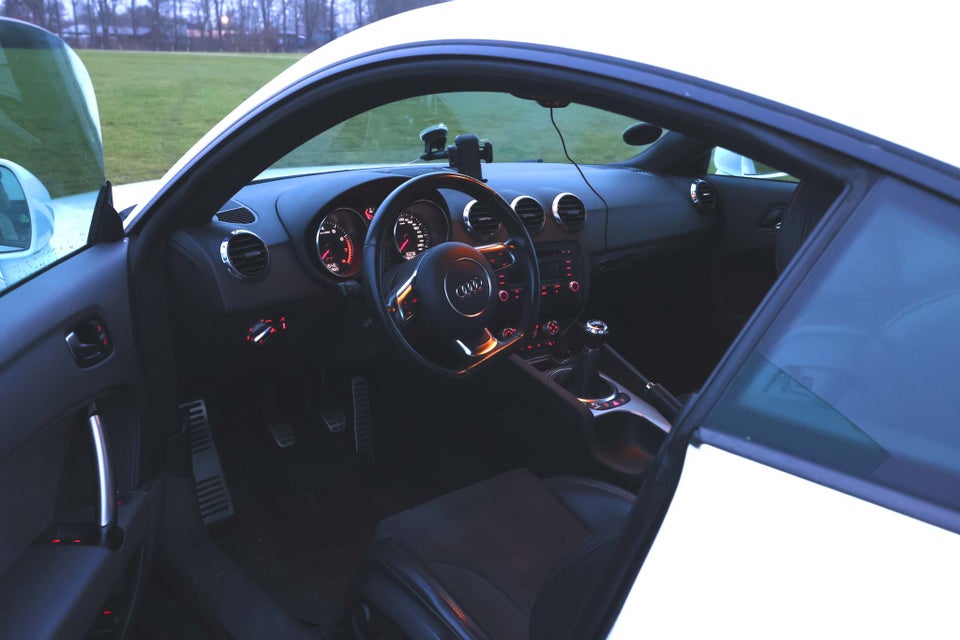 Audi TT 2,0 TFSi 211 Coupé 2d