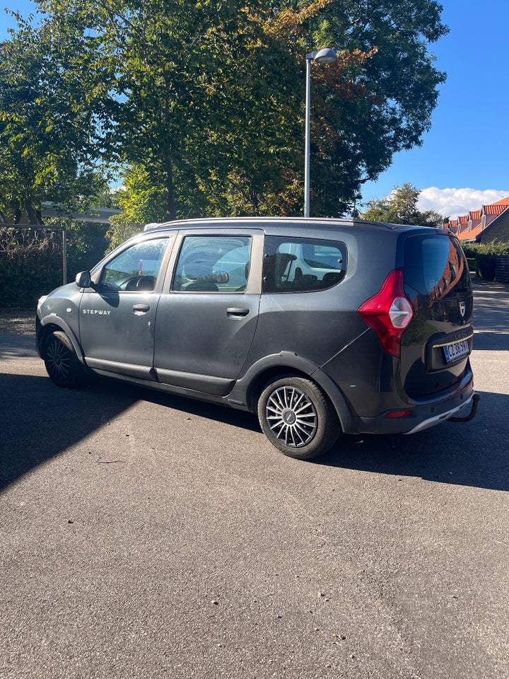 Dacia Lodgy Stepway 1,5 dCi 90 7prs 5d