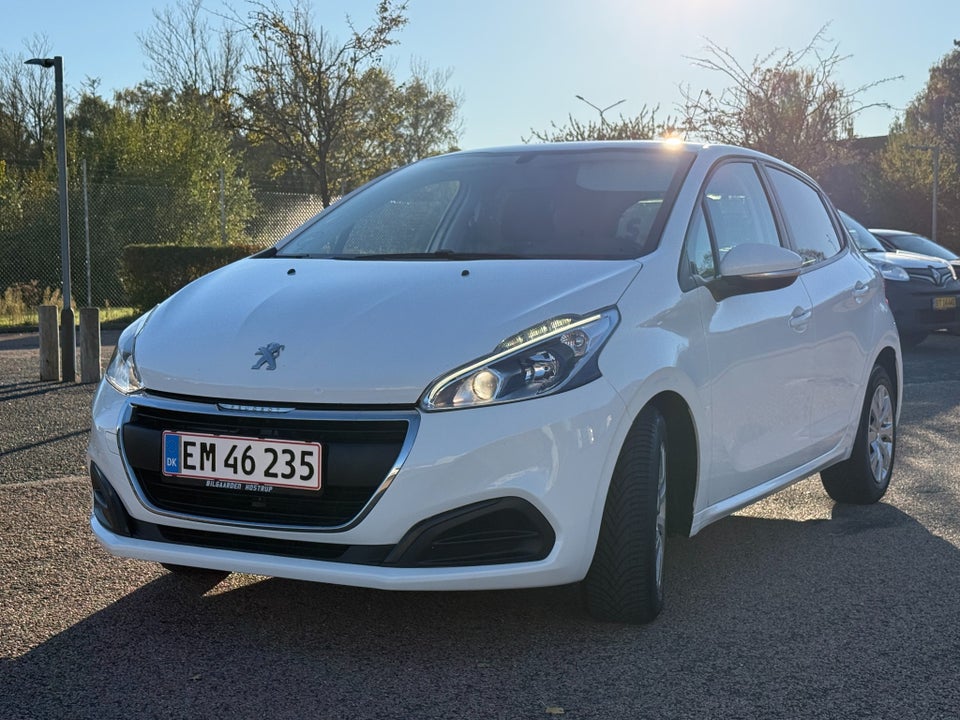 Peugeot 208 1,2 VTi 82 Active 5d