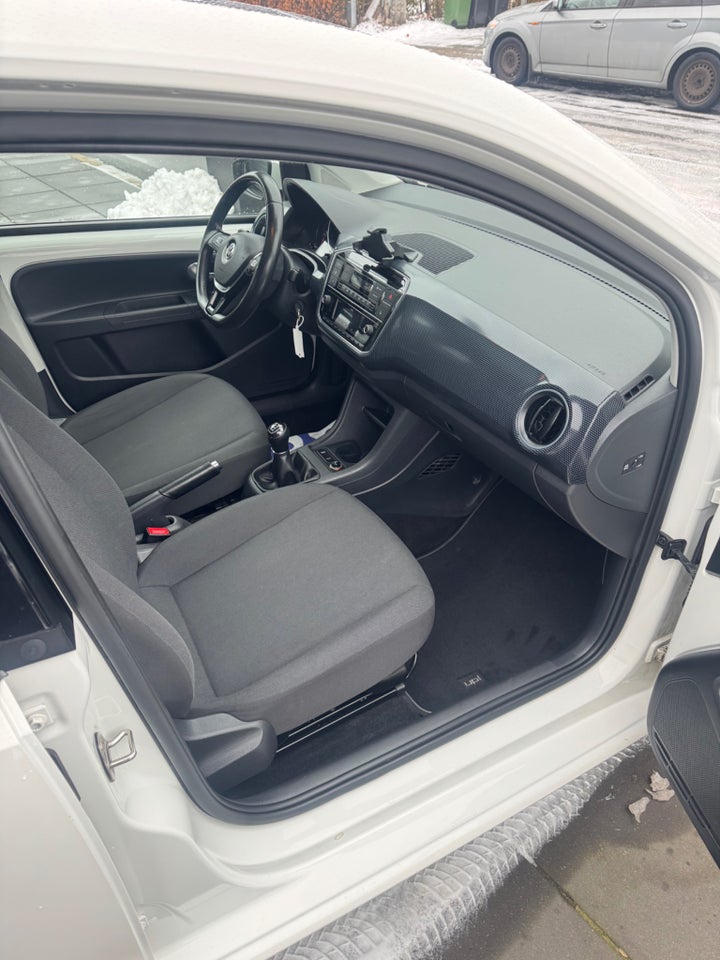 VW Up! 1,0 MPi 60 Move Up! BMT 5d