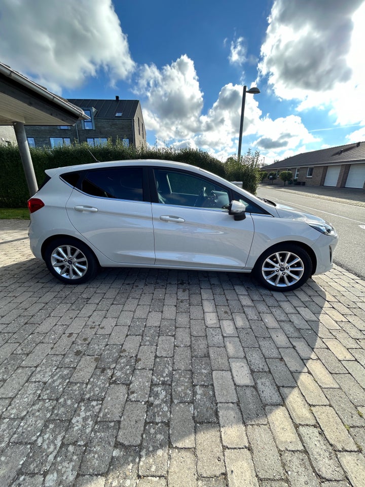 Ford Fiesta 1,0 EcoBoost Titanium 5d