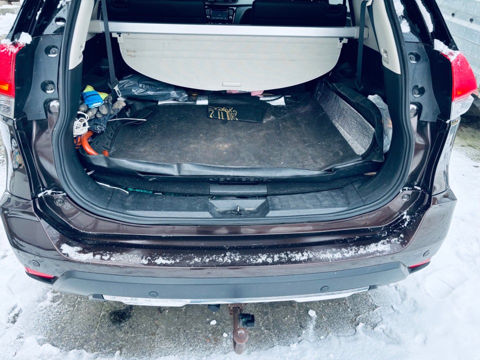 Nissan X-Trail 1,6 dCi 130 Tekna X-tr. 7prs 5d