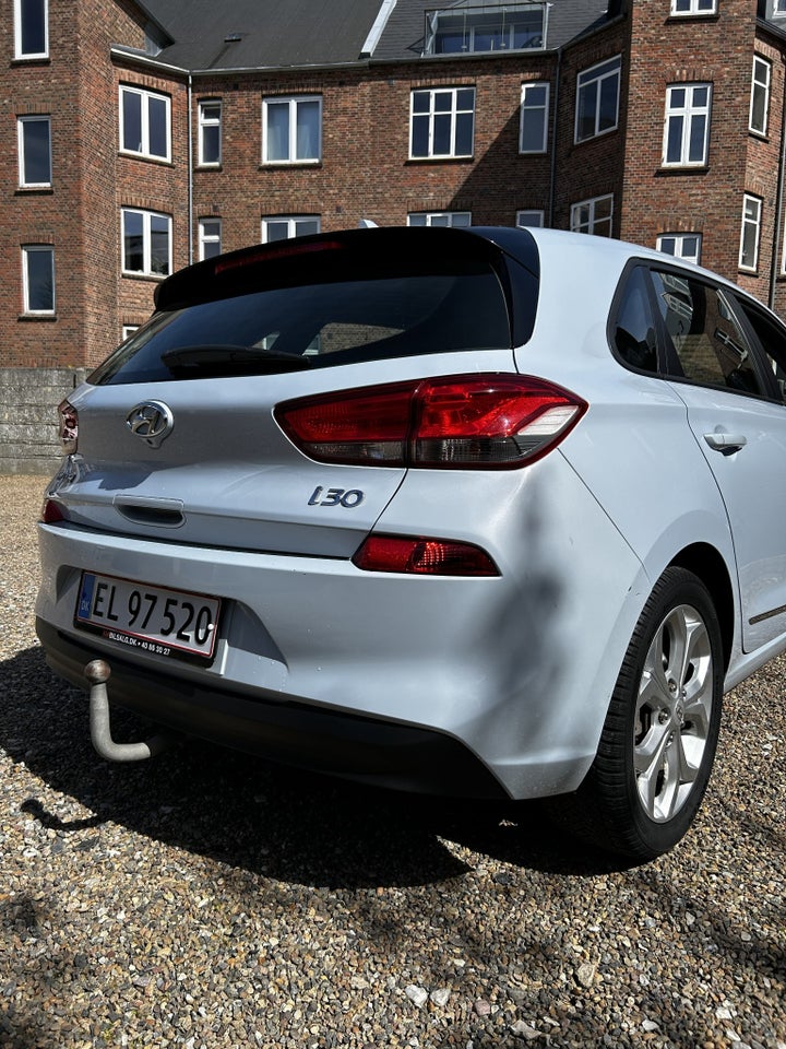 Hyundai i30 1,0 T-GDi Trend 5d