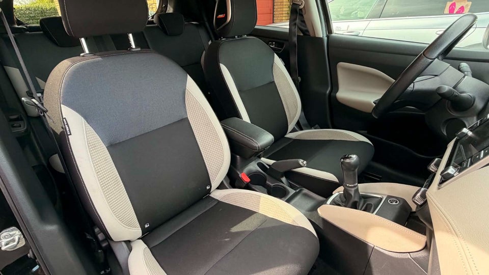 Nissan Micra 1,0 IG-T 100 Tekna 5d
