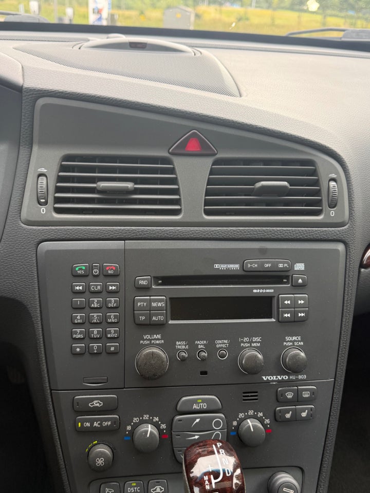 Volvo V70 2,3 T5 aut. 5d