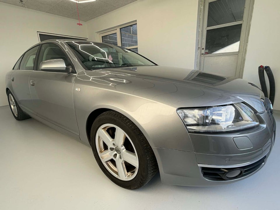 Audi A6 3,2 FSi quattro Tiptr. 4d