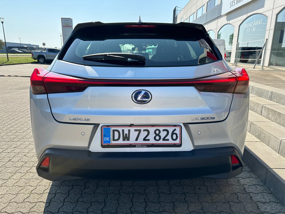 Lexus UX300e Premium 5d