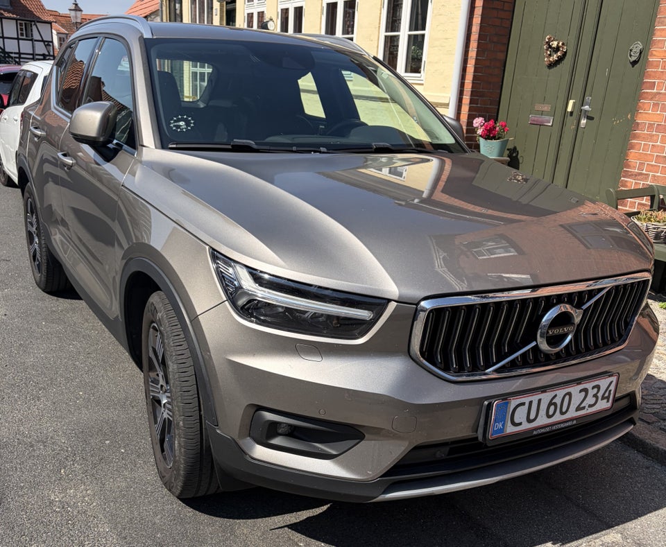Volvo XC40 2,0 D4 190 Inscription aut. AWD 5d
