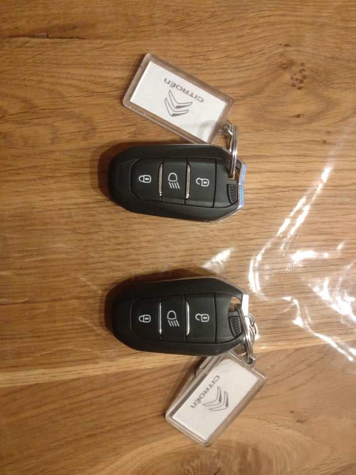 Citroën Berlingo 1,2 PureTech 130 Shine EAT8 5d