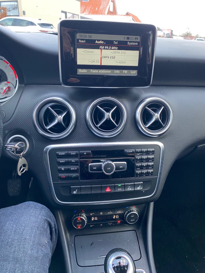 Mercedes A180 1,5 CDi Urban 5d