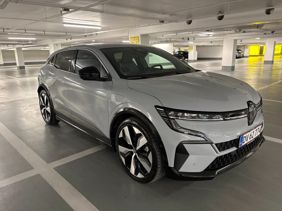 Renault Megane E-Tech 60 Techno 5d