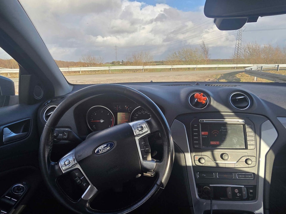 Ford Mondeo 2,0 TDCi 140 Collection 5d