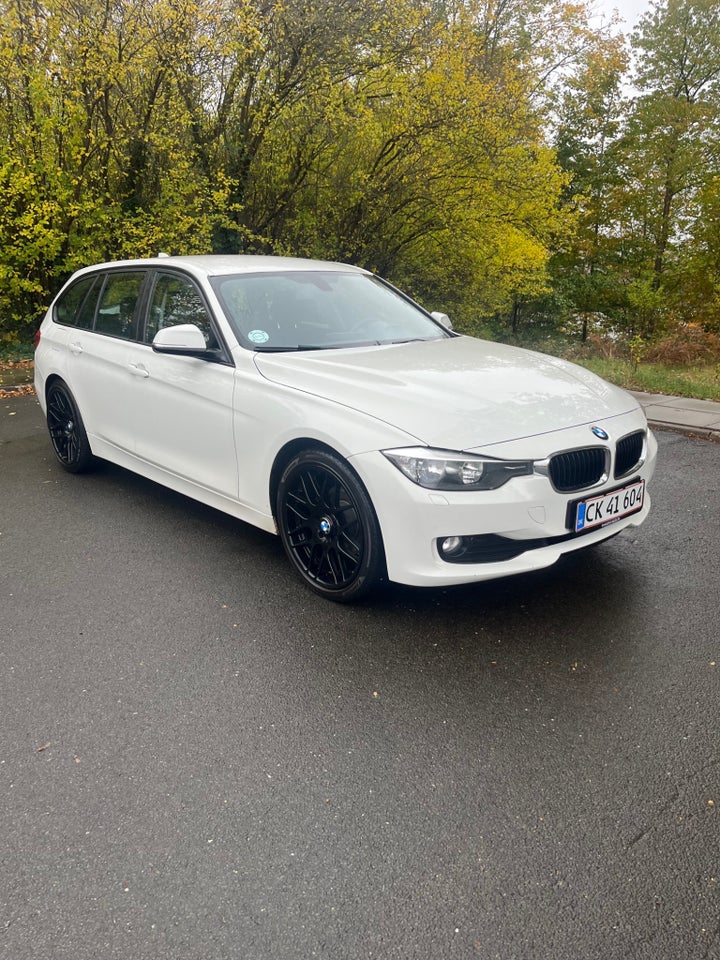 BMW 318d 2,0 Touring 5d