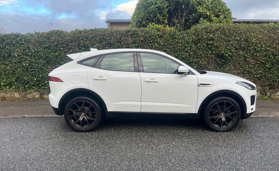 Jaguar E-Pace 2,0 D150 S Drivers Edition 5d