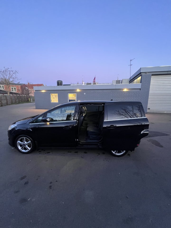 Ford Grand C-MAX 1,6 SCTi 150 Titanium 5d