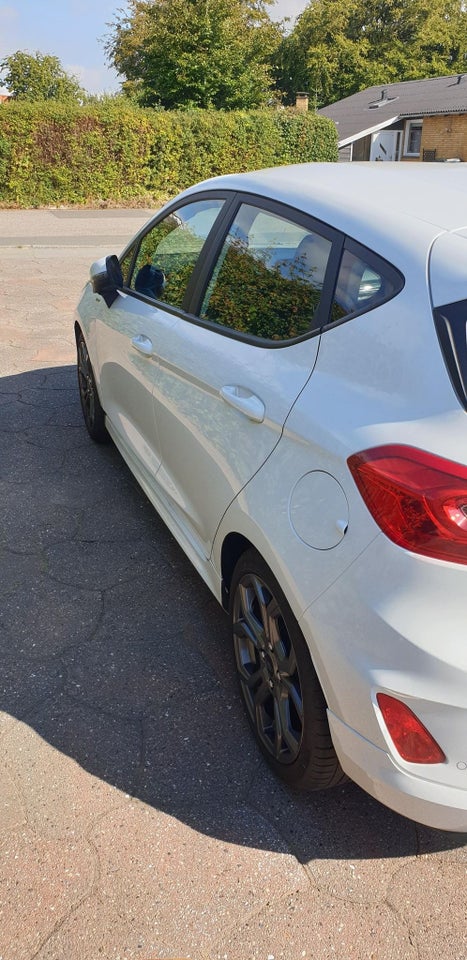 Ford Fiesta 1,0 EcoBoost ST-Line 5d