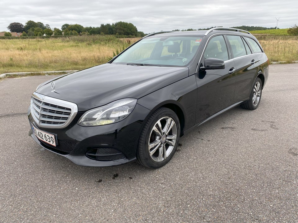 Mercedes E200 2,2 CDi Elegance stc. aut. 5d