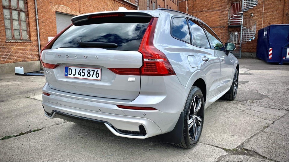 Volvo XC60 2,0 T6 ReCharge R-Design aut. AWD 5d