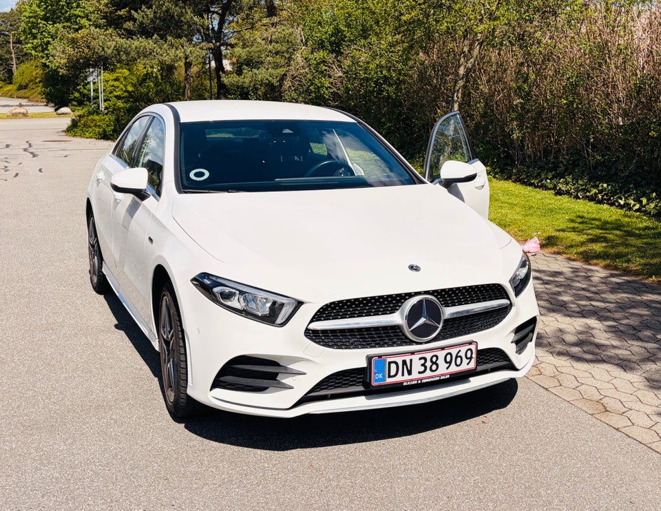 Mercedes A250 e 1,3 AMG Line aut. 4d