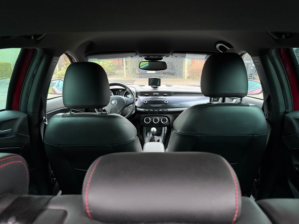 Alfa Romeo Giulietta 1,75 TBi Quadrifoglio Verde 5d