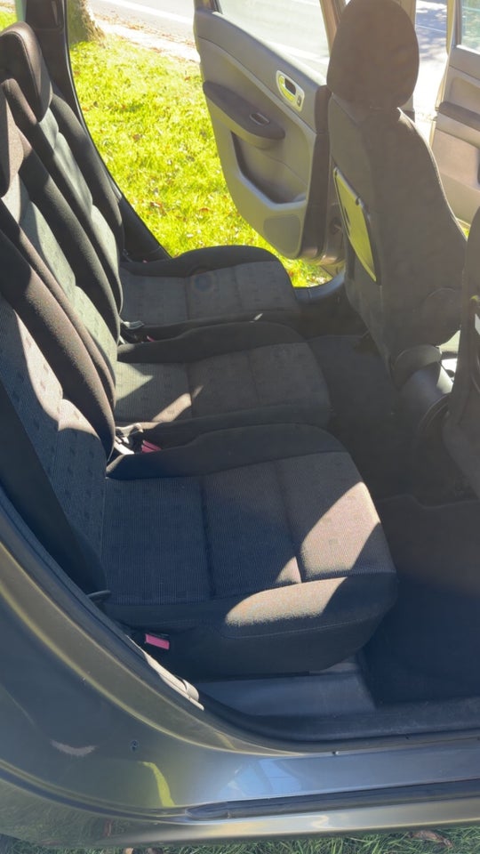 Peugeot 307 2,0 SW 5d