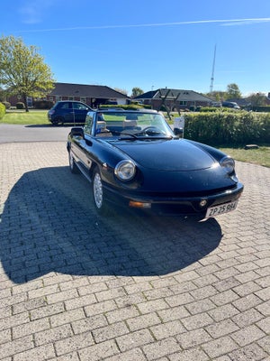 Alfa Romeo Spider 2,0 Cabriolet 2d
