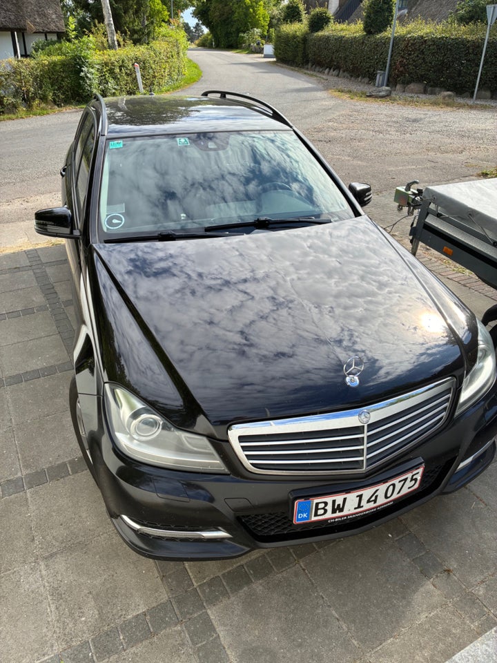 Mercedes C180 2,2 CDi Avantgarde stc. BE 5d