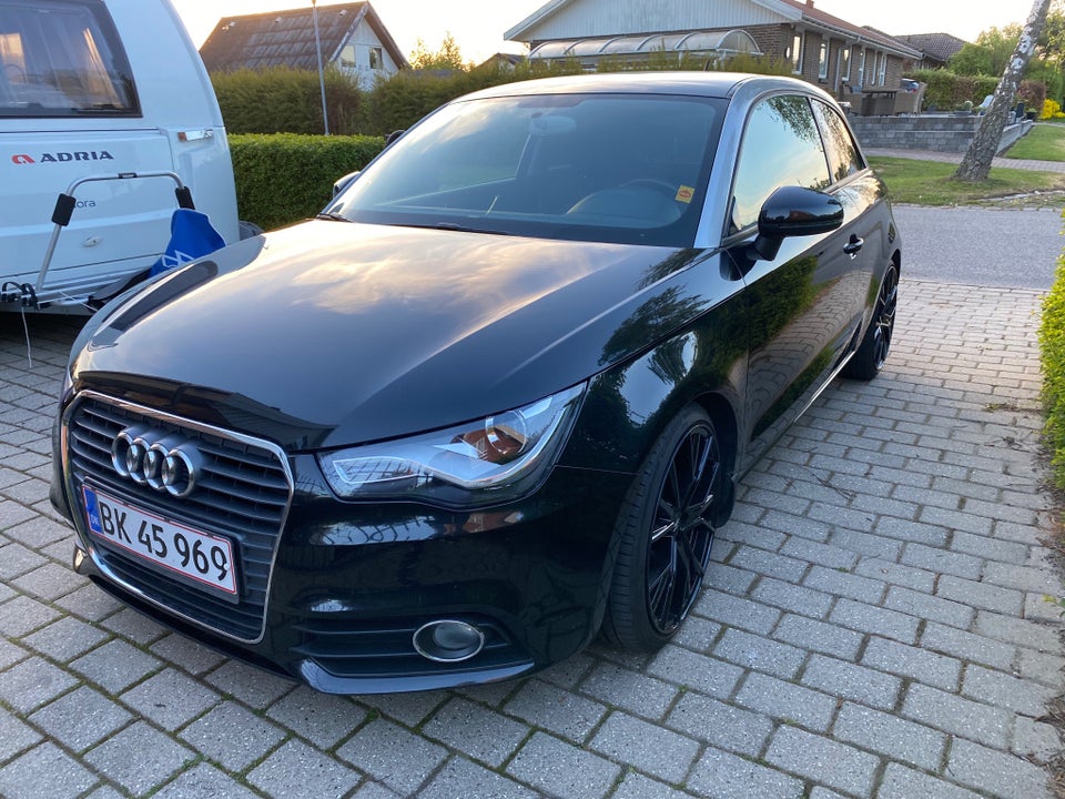 Audi A1 2,0 TDi 143 Ambition 3d