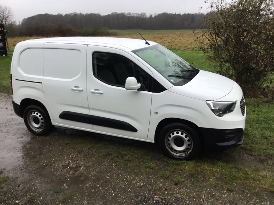 Opel Combo 1,5 D 130 Enjoy L1V1 aut.