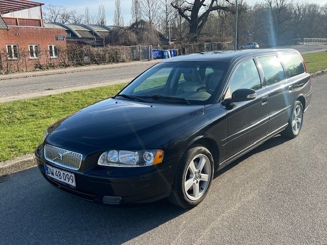 Volvo V70 2,4 140 Classic 5d