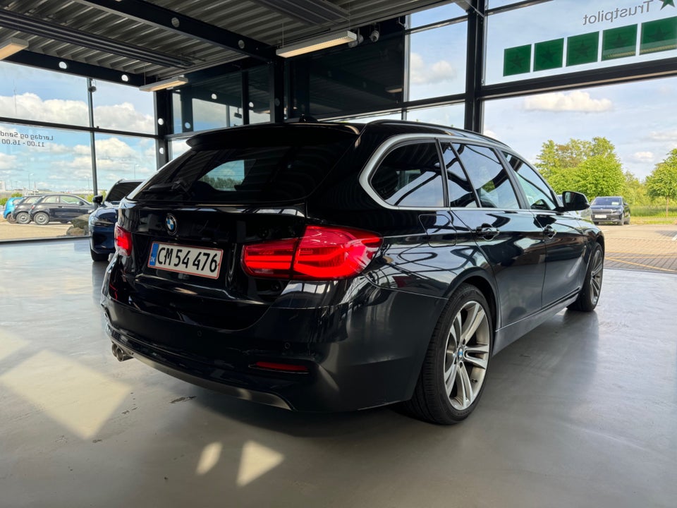 BMW 320d 2,0 Touring Advantage aut. 5d