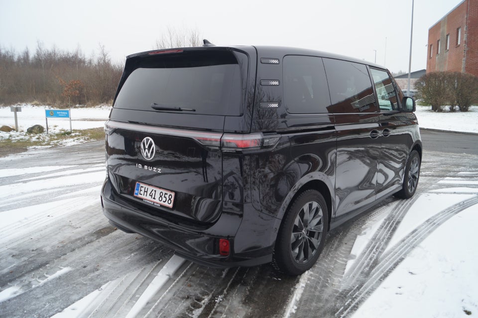 VW ID.Buzz 77 Style SWB 5d