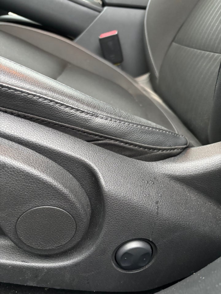 Hyundai Kona 39 EV Advanced 5d