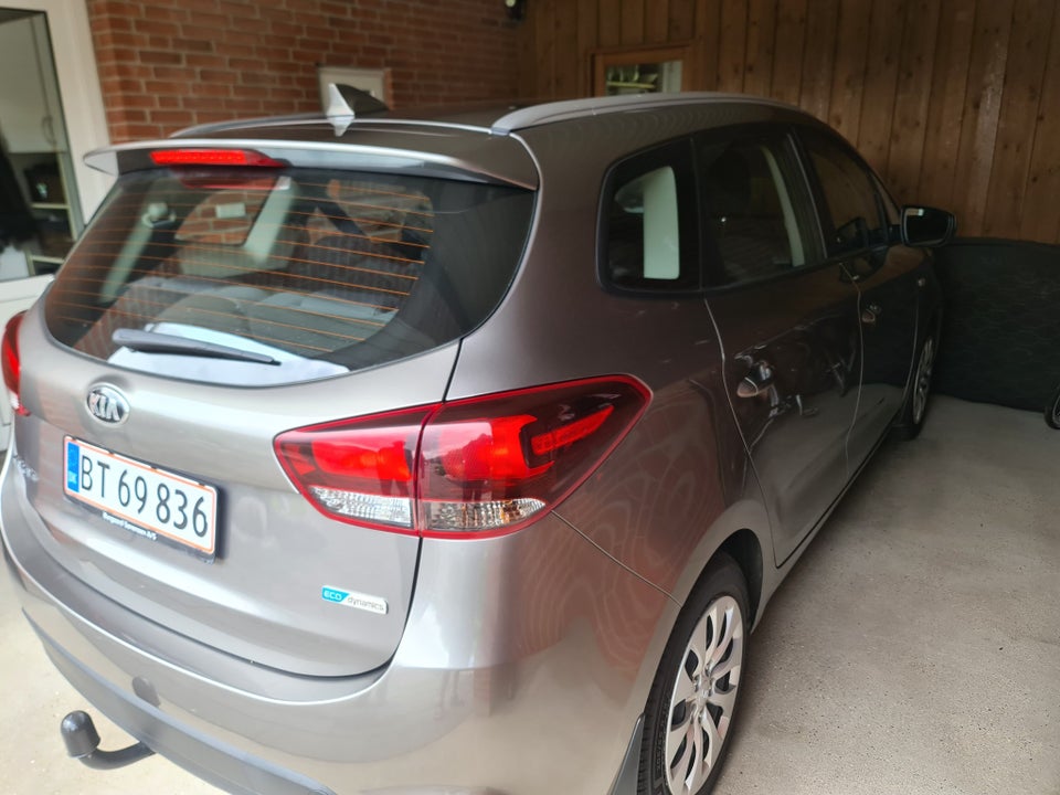 Kia Carens 1,7 CRDi 115 Style 7prs 5d