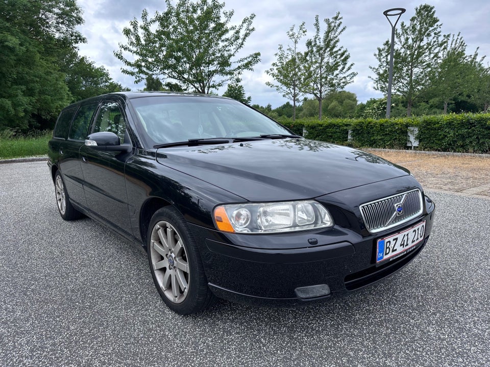 Volvo V70 2,4 140 Classic 5d