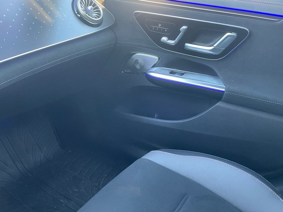 Mercedes EQE350 AMG Line Premium 4d